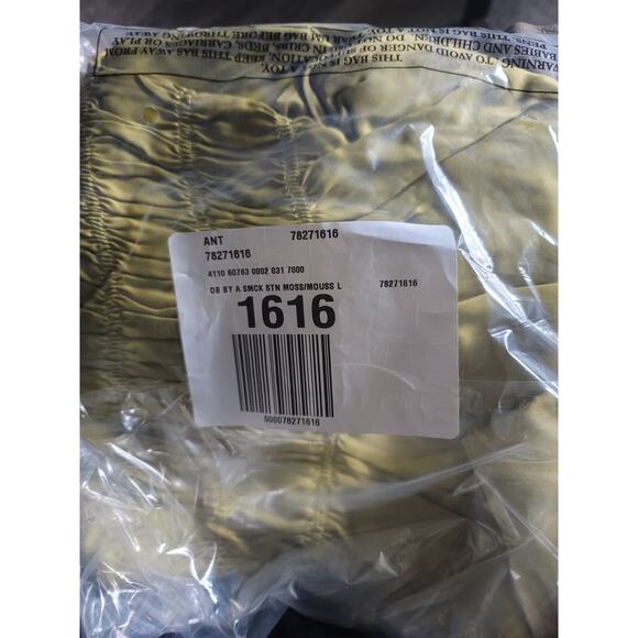 Anthropologie Satin Blouse in Size Large - Moss Color - Picture 5 of 6